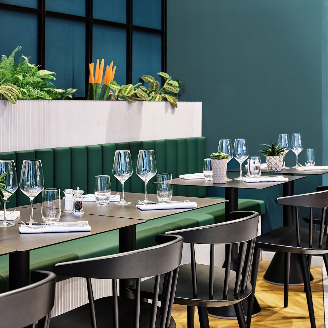 Le Pleyel Restaurant 3